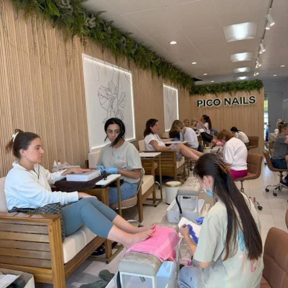 our parlour image (1)